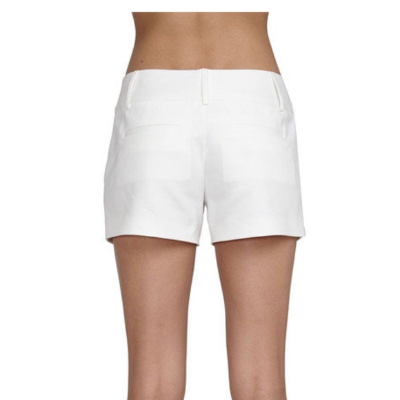 Alice and Olivia Cady Shorts, Size 12, Worn once! - Picture 4 of 9